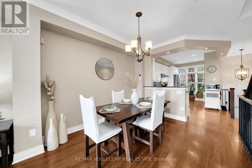 8 - 275 Van Dusen Boulevard, Toronto, ON - Indoor Photo Showing Dining Room