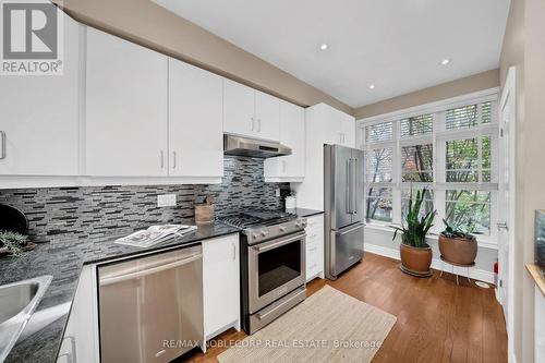 8 - 275 Van Dusen Boulevard, Toronto, ON - Indoor Photo Showing Kitchen With Stainless Steel Kitchen With Upgraded Kitchen