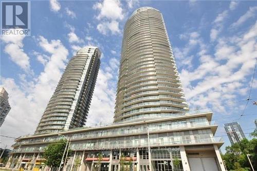 2705 - 2230 Lake Shore Boulevard W, Toronto, ON - Outdoor With Facade