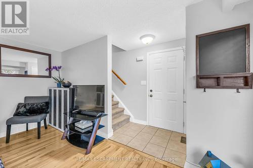 11 Westlake Lane, St. Catharines, ON - Indoor Photo Showing Other Room