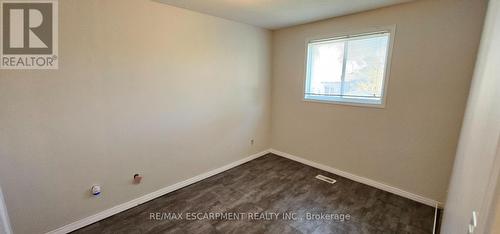 61 East 26Th Street, Hamilton, ON - Indoor Photo Showing Other Room