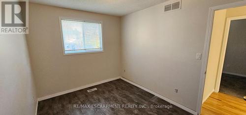 61 East 26Th Street, Hamilton, ON - Indoor Photo Showing Other Room