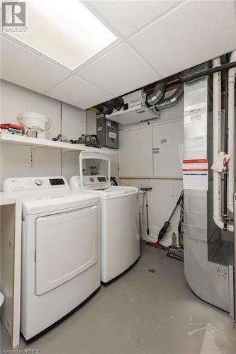 563 Galt Street, North Bay, ON - Indoor Photo Showing Laundry Room