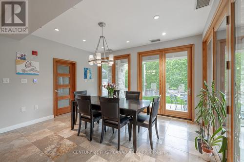 60 Sir Robert Place, Middlesex Centre (Arva), ON - Indoor Photo Showing Dining Room