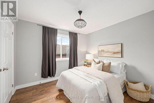 85 Ridge Street, Strathroy-Caradoc (Sw), ON - Indoor Photo Showing Bedroom