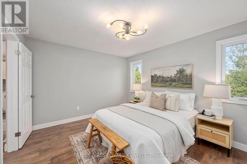 85 Ridge Street, Strathroy-Caradoc (Sw), ON - Indoor Photo Showing Bedroom