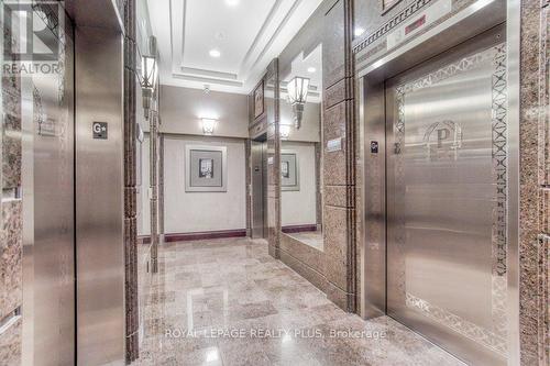 4703 - 35 Balmuto Street, Toronto, ON - Indoor