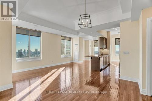 4703 - 35 Balmuto Street, Toronto, ON - Indoor Photo Showing Other Room