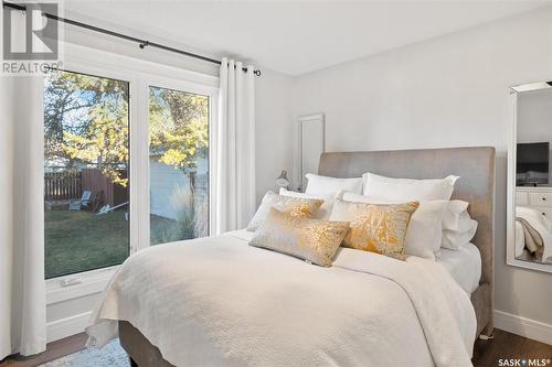 19 Cantlon Crescent, Saskatoon, SK - Indoor Photo Showing Bedroom