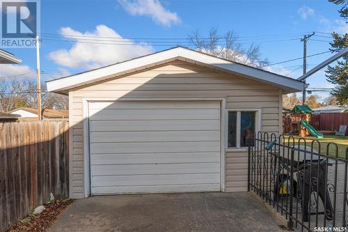 19 Cantlon Crescent, Saskatoon, SK - Outdoor With Exterior