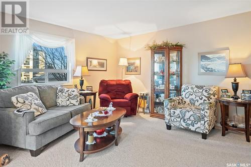 102 314 Nelson Road, Saskatoon, SK - Indoor Photo Showing Living Room