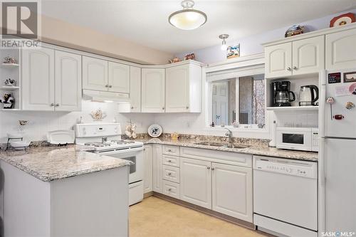 102 314 Nelson Road, Saskatoon, SK - Indoor Photo Showing Kitchen