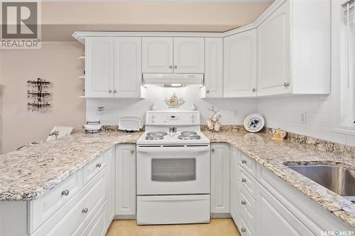 102 314 Nelson Road, Saskatoon, SK - Indoor Photo Showing Kitchen