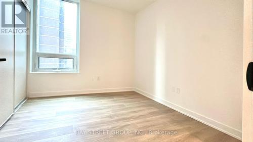 605 - 127 Broadway Avenue, Toronto, ON - Indoor Photo Showing Other Room