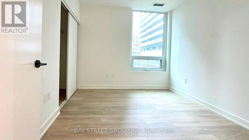 605 - 127 Broadway Avenue, Toronto, ON - Indoor Photo Showing Other Room