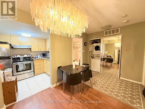 621 - 96 Strachan Avenue, Toronto, ON - Indoor Photo Showing Kitchen