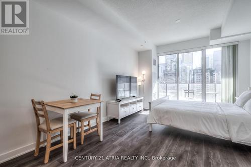 1510 - 125 Blue Jays Way, Toronto, ON - Indoor Photo Showing Bedroom