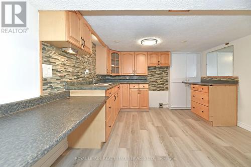 736 West Shore Boulevard, Pickering, ON - Indoor Photo Showing Kitchen