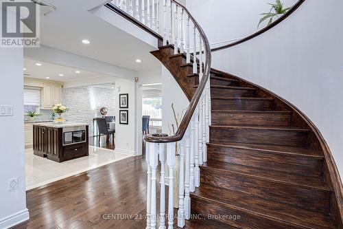 15 Dewitt Court, Markham, ON - Indoor Photo Showing Other Room