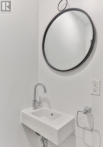 110 - 35 Wabash Avenue, Toronto, ON - Indoor Photo Showing Bathroom