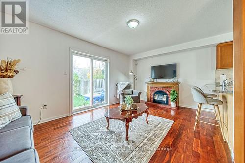 1419 Spring Garden Court, Mississauga, ON - Indoor Photo Showing Living Room With Fireplace