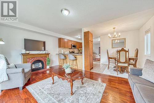 1419 Spring Garden Court, Mississauga, ON - Indoor Photo Showing Living Room With Fireplace