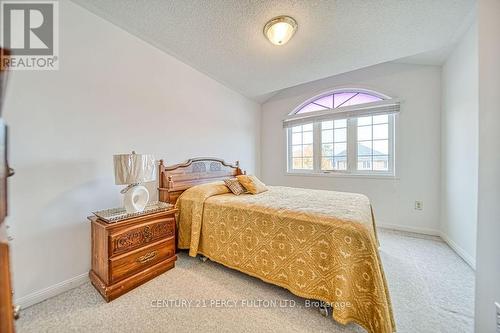 1419 Spring Garden Court, Mississauga, ON - Indoor Photo Showing Bedroom