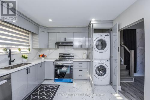 95 Cathcart Crescent, Brampton, ON - Indoor Photo Showing Laundry Room