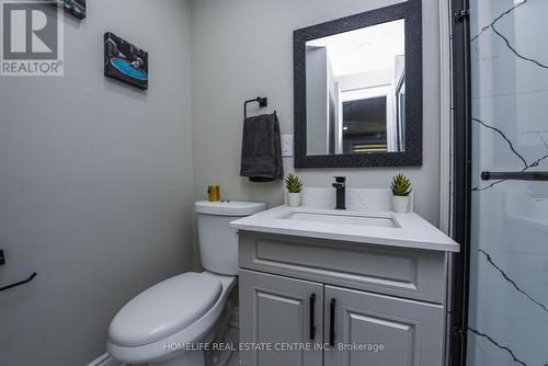 95 Cathcart Crescent, Brampton, ON - Indoor Photo Showing Bathroom