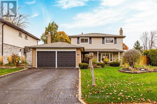 32 River View Drive, Brampton, ON - Outdoor With Facade