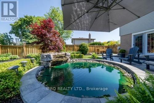 32 River View Drive, Brampton, ON - Outdoor