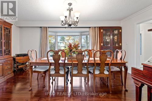 32 River View Drive, Brampton, ON - Indoor Photo Showing Dining Room