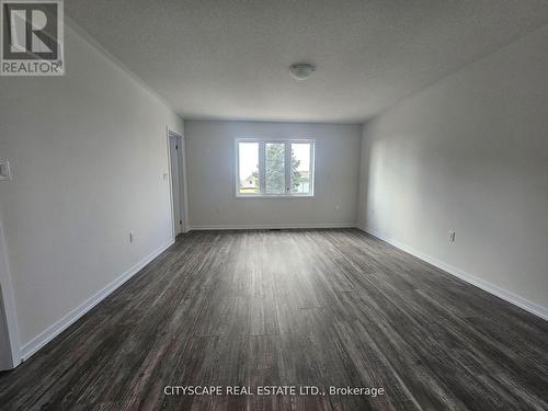 1534 Wheatcroft Drive, Oshawa, ON - Indoor Photo Showing Other Room