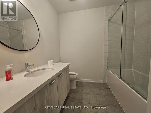 1534 Wheatcroft Drive, Oshawa, ON - Indoor Photo Showing Bathroom