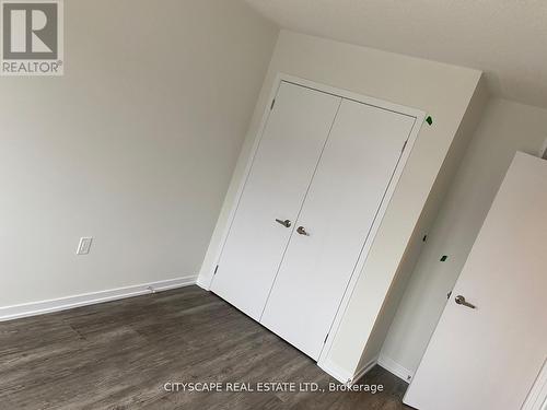 1534 Wheatcroft Drive, Oshawa, ON - Indoor Photo Showing Other Room