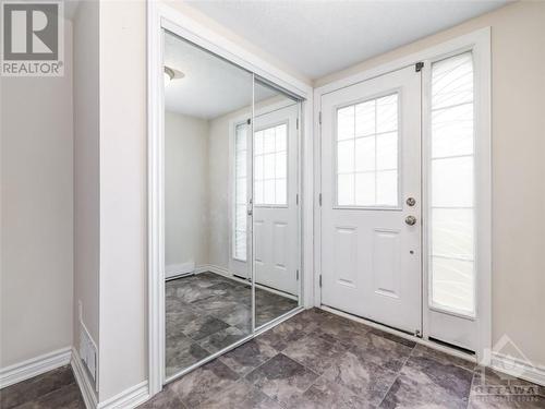 558 Foxlight Crescent, Ottawa, ON - Indoor Photo Showing Other Room