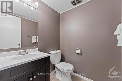 1735 Trappist Lane, Ottawa, ON - Indoor Photo Showing Bathroom