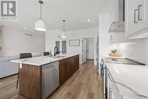 397 Bayhill Drive, St Clair, ON - Indoor Photo Showing Kitchen With Double Sink With Upgraded Kitchen