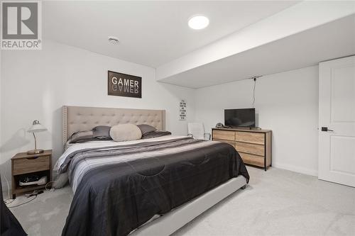 397 Bayhill Drive, St Clair, ON - Indoor Photo Showing Bedroom