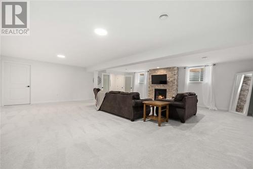 397 Bayhill Drive, St Clair, ON - Indoor