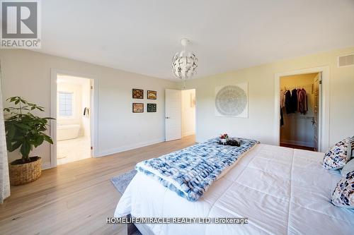 3283 Turnstone Boulevard, Pickering, ON - Indoor Photo Showing Bedroom