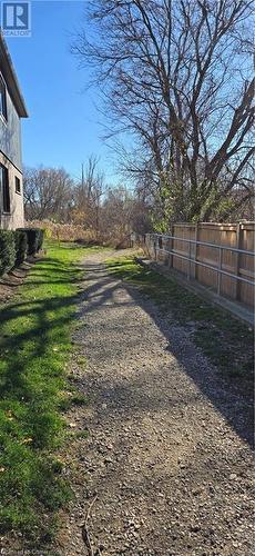 Entrance to the trail - 625 Blackbridge Road Unit# 12, Cambridge, ON - Outdoor