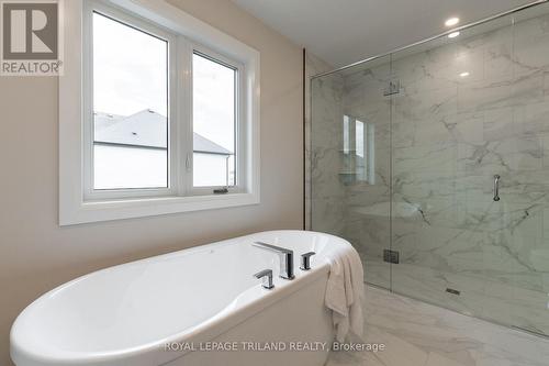 12 Allister Drive, Middlesex Centre, ON - Indoor Photo Showing Bathroom