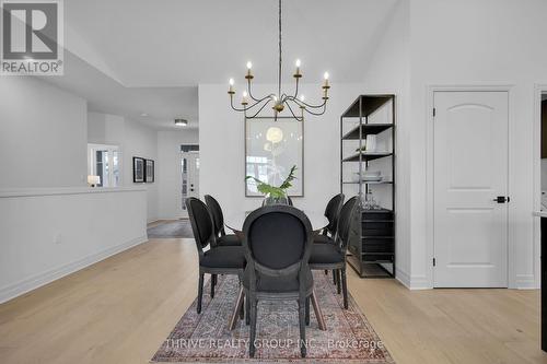 15 - 1080 Upperpoint Avenue, London, ON - Indoor Photo Showing Bedroom