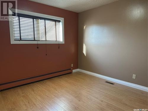 723 Dieppe Drive, Weyburn, SK - Indoor Photo Showing Other Room