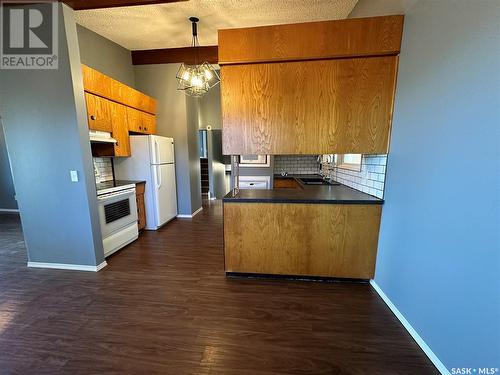 206 Railway Avenue, St. Gregor, SK - Indoor Photo Showing Kitchen