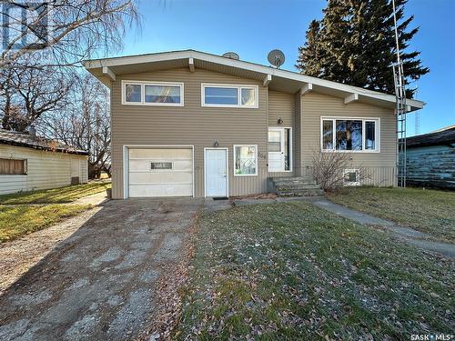 206 Railway Avenue, St. Gregor, SK - Outdoor