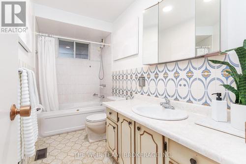 244 Gowan Avenue, Toronto, ON - Indoor Photo Showing Bathroom