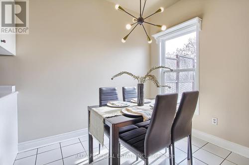 61 Amberhill Way, Aurora, ON - Indoor Photo Showing Dining Room