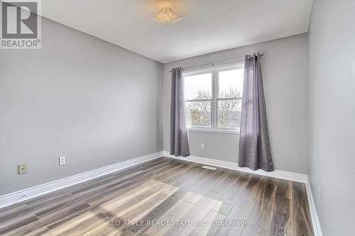 61 Amberhill Way, Aurora, ON - Indoor Photo Showing Other Room